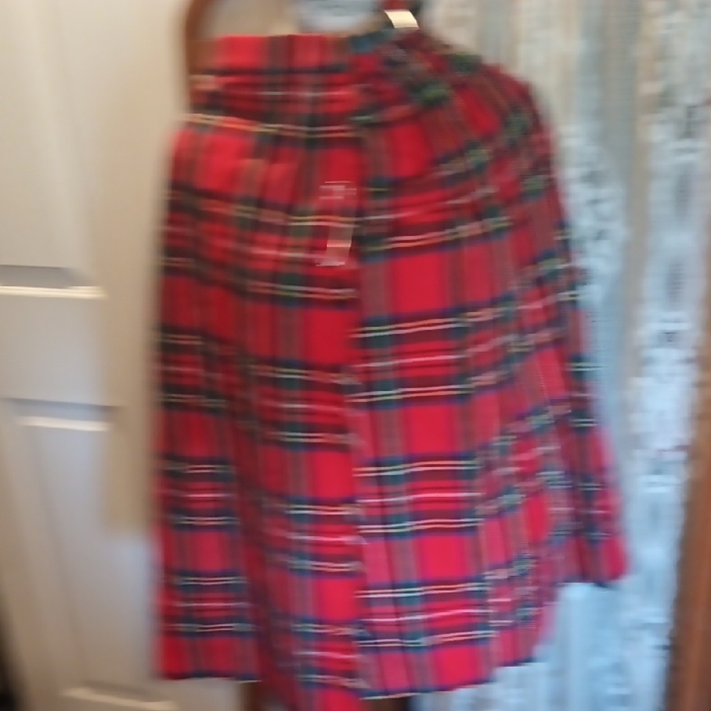Scottish Laird Porch Women's Size 6 Plaid Red Skirt With Pin - Picture 4 of 4